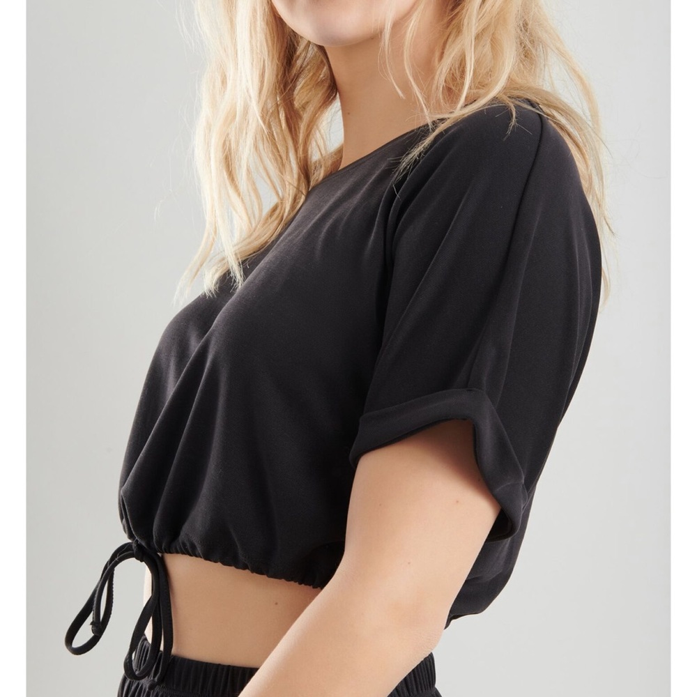 Garage drawstring lounge tee